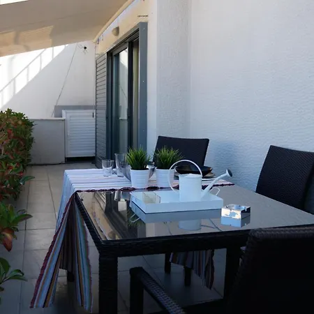 Homz Ah03 Penthouse Hilton Area Apartamento